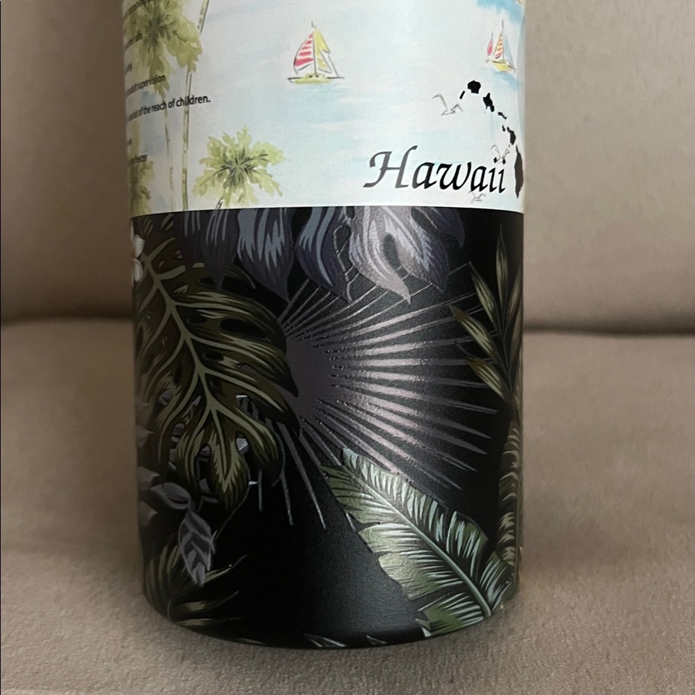 New Hawaii Water Bottle: 18 oz š¦ - Picture 12 of 14